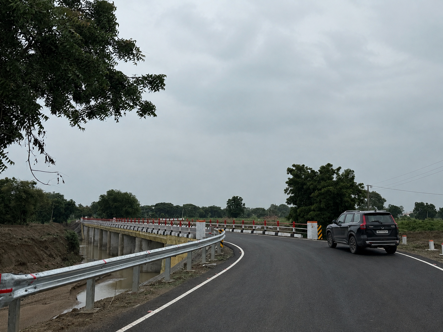 100 m submersible bridge